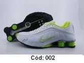 Tênis nike Shox R4