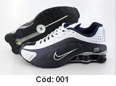 Tênis nike Shox R4